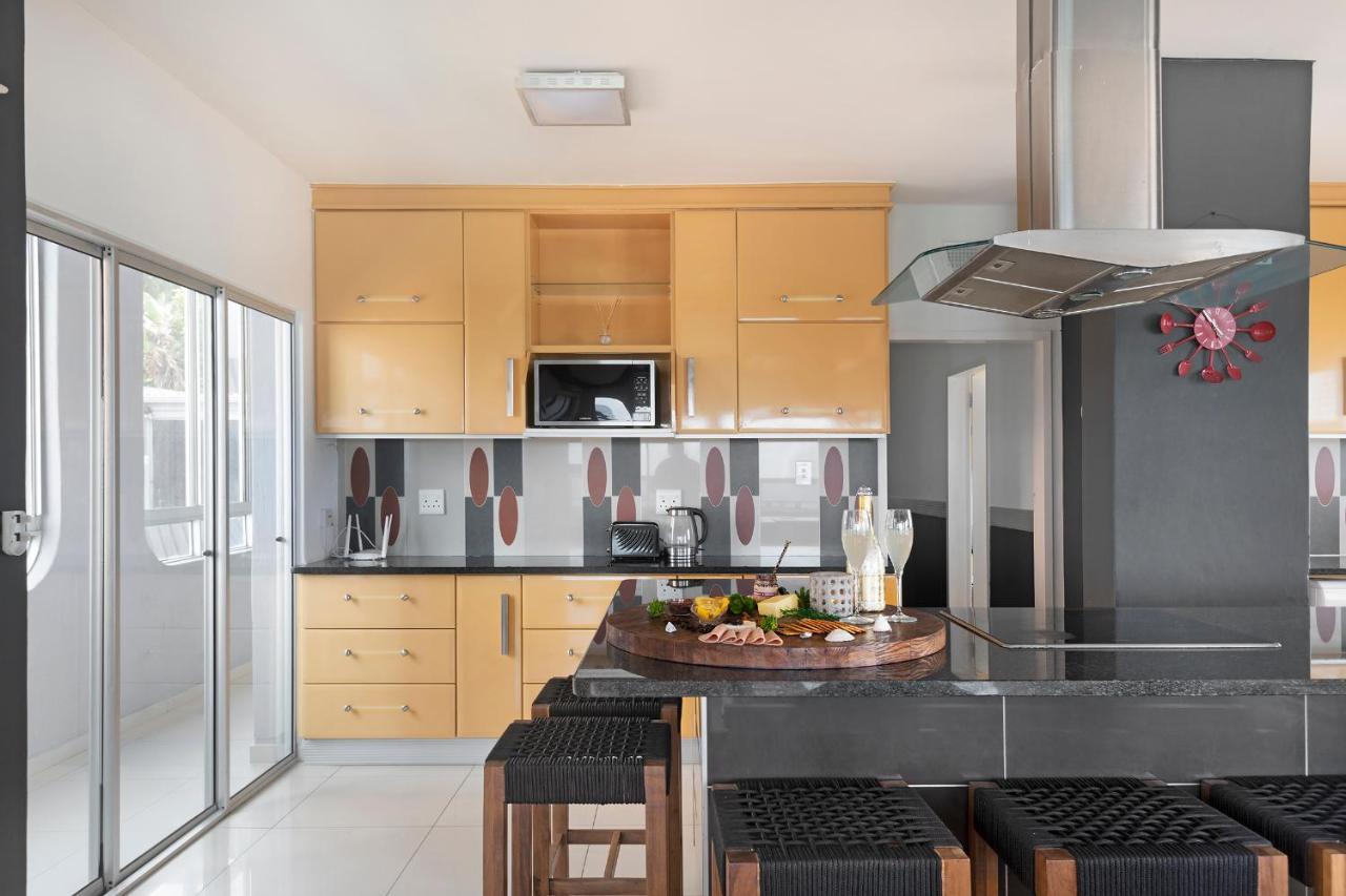 Petfriendly, Umdloti Beachfront Escape Екстер'єр фото